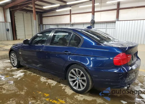 2011 BMW 328 I z USA, uszkodzony, nr VIN WBAPH7C55BE461575